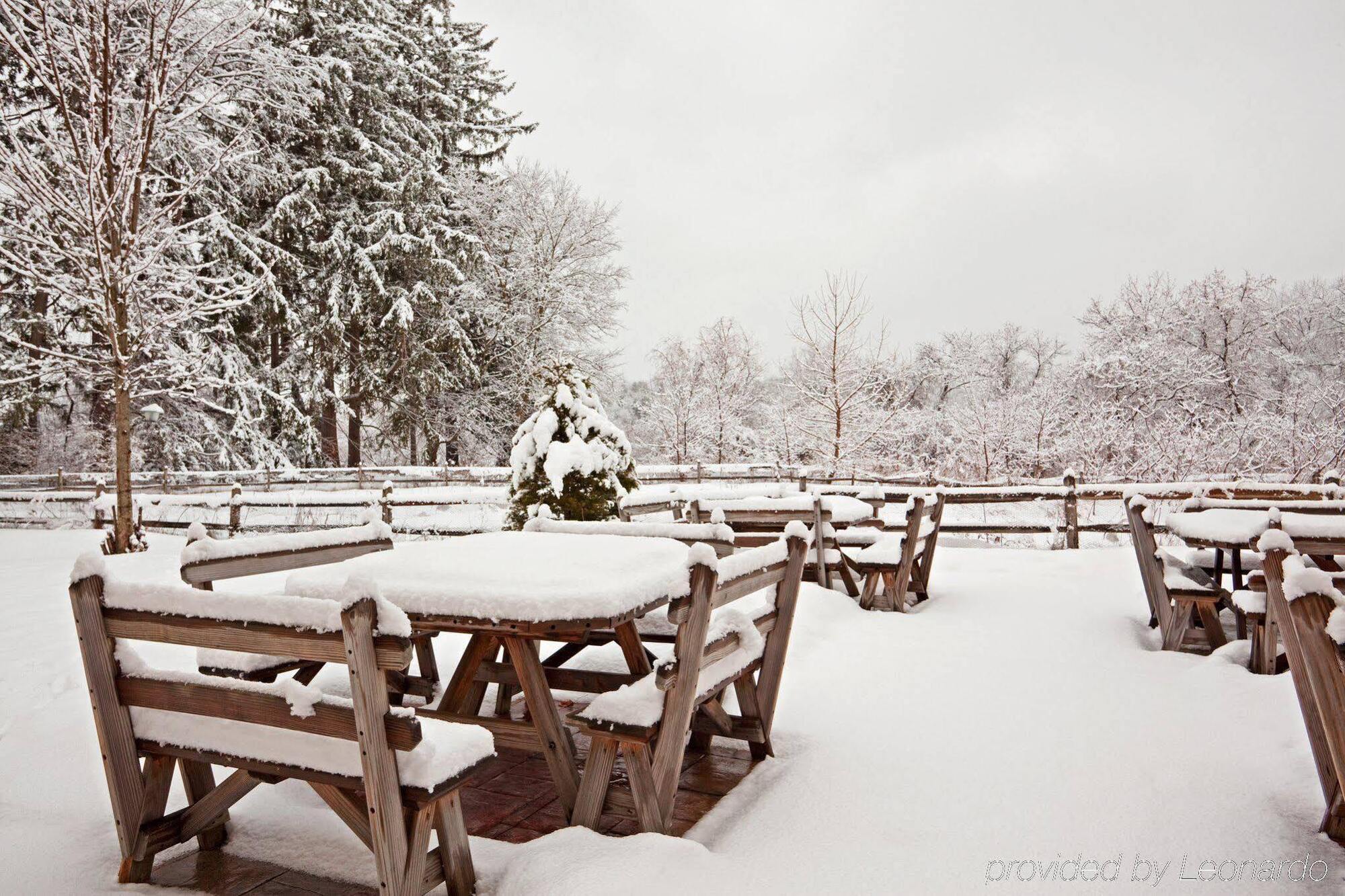 Holiday Inn Express Great Barrington By Ihg Exteriör bild